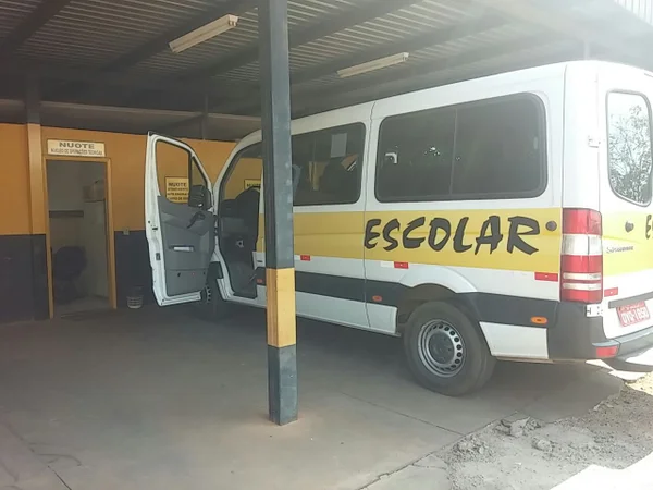 Detran apreende van pirata que acumula R$ 32 mil em multas