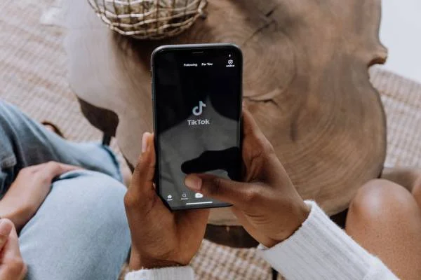 Empreendedores ganham mais recursos criativos com TikTok Ads Manager