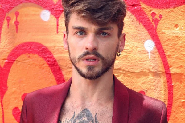 Irmã de Felipe Selau, ex-malhação, Priscila Back Selau detalha traslado do corpo e velório - Metrópoles