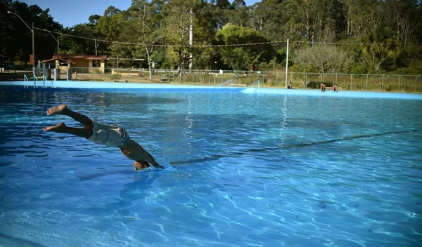 Piscina do Parque Saburo Onoyama é reaberta