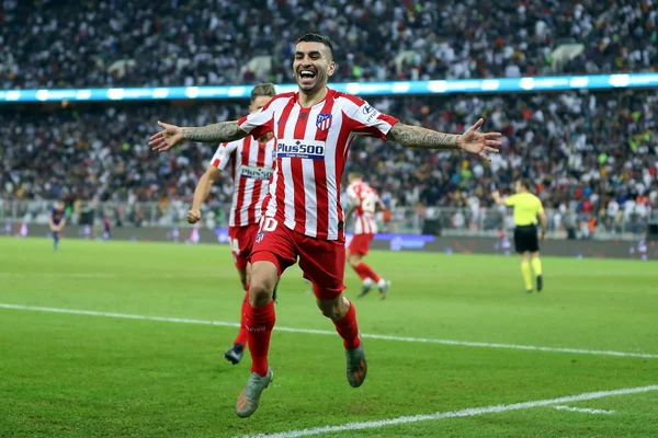 Atlético vira sobre o Barcelona e decide a Supercopa contra Real