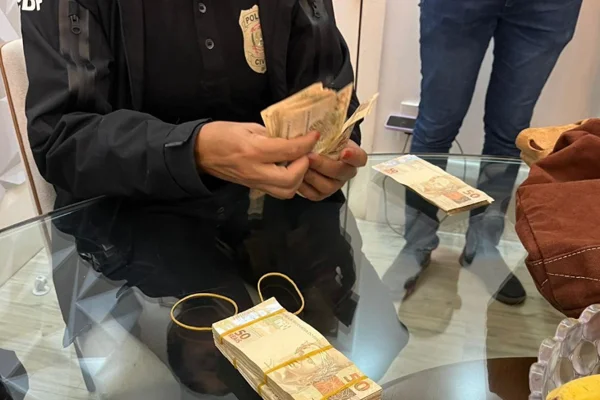 Operação da DECOR