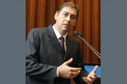 Bernal havia feito um procedimento cardíaco Bernal havia feito um procedimento cardíaco