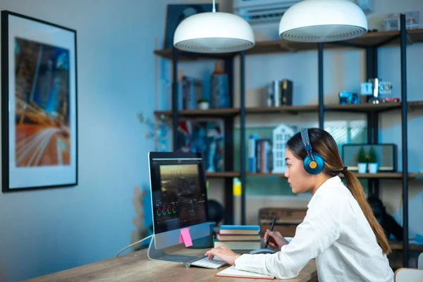 Com o fim dos cookies, marketers devem adotar solução multifacetada