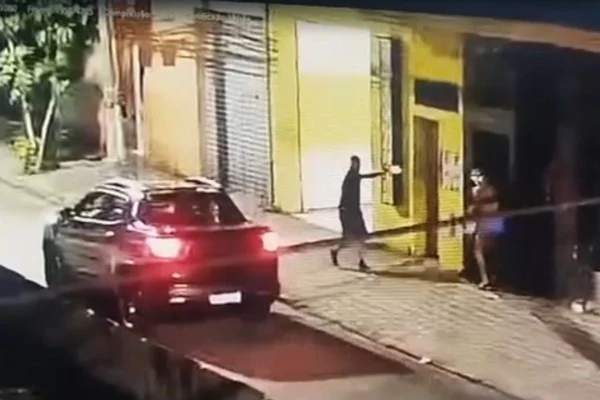 Homem atira contra travestis em Santo André