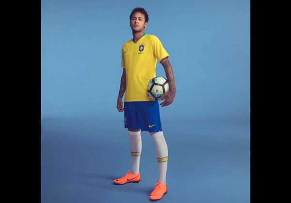 CBF divulga novas camisas da Seleção inspiradas na Copa de 1970