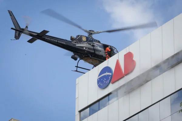Incêndio na OAB em Brasília