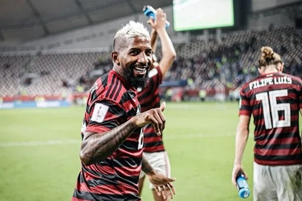 Vai mudar: Rodinei está perto de trocar Flamengo pelo Inter