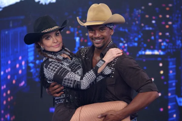 Luiza Tomé é muito criticada na web após Dança dos Famosos