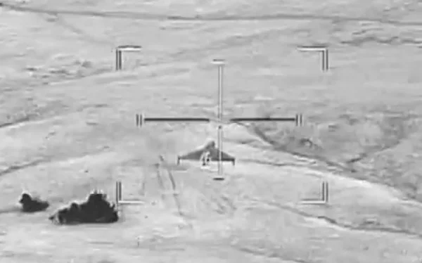 Captura de tela mostra drone sendo abatido - Metrópoles