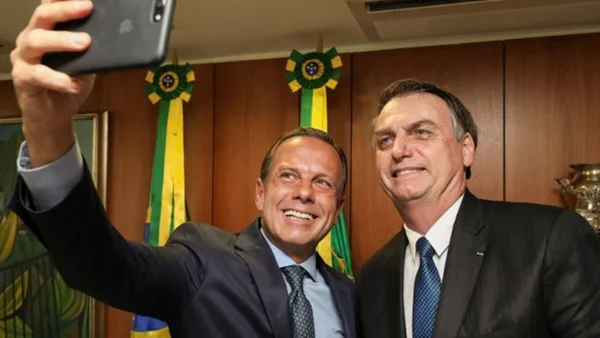 “Doria? Esse está morto!”, diz Bolsonaro sobre 2022