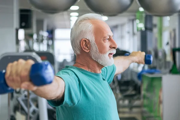 Perda muscular idosos sarcopenia idoso malhando musculação terceira idade-compressed