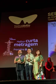 Equipes de Sebastiana e O Faz-Tudo 