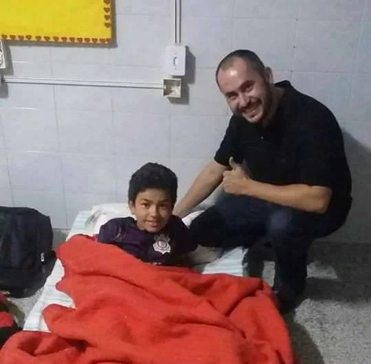 Adolescente que estava desaparecido é encontrado em MG. Vídeo mostra reencontro com o pai