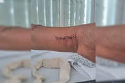 Ele e a advogada pedem que o influenciador pague mais de R$ 4 mil Ele e a advogada pedem que o influenciador pague mais de R$ 4 mil