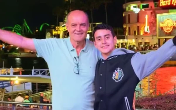 imagem colorida prefeito de itumbiara e o neto