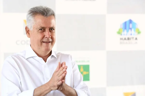De olho na reeleição, Rollemberg ensaia reaproximação com o PRB