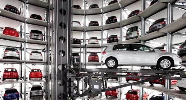 Venda de carros novos no DF despenca pela metade em cinco anos