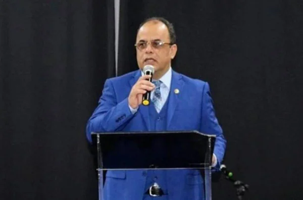 Reverendo Amilton de Paula