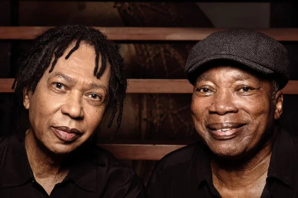 Milton Nascimento é internado no Rio de Janeiro. Leia nota da equipe - destaque galeria Milton Nascimento é internado no Rio de Janeiro. Leia nota da equipe - destaque galeria