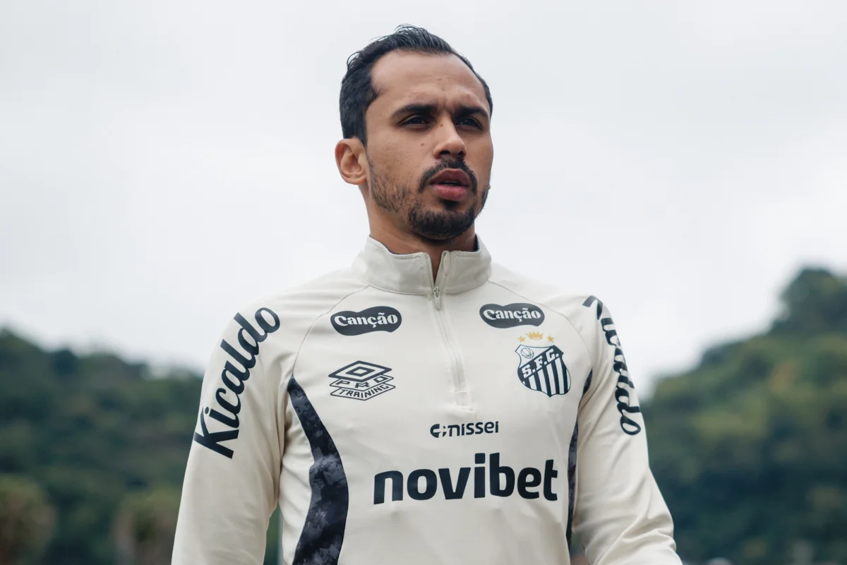 Santos: Arthur, Lima e Rodinei estão disponíveis para jogo da Sul-Americana - imagem 3 Santos: Arthur, Lima e Rodinei estão disponíveis para jogo da Sul-Americana - imagem 3