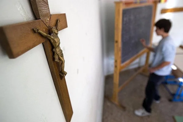 Ensino religioso trava Base Nacional Comum Curricular