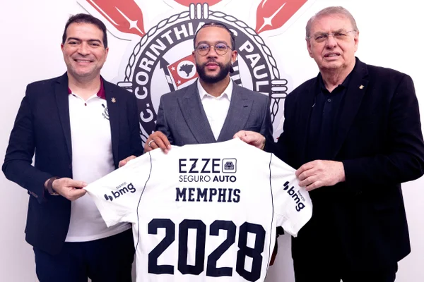 Corinthians oficializa renovação com Memphis Depay até 2028