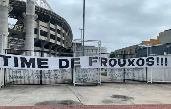 Protesto torcida do Botafogo