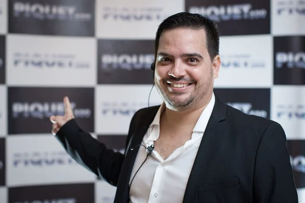 Aniversariante Marcelo Piquet promove festa baiana neste sábado (12/1)