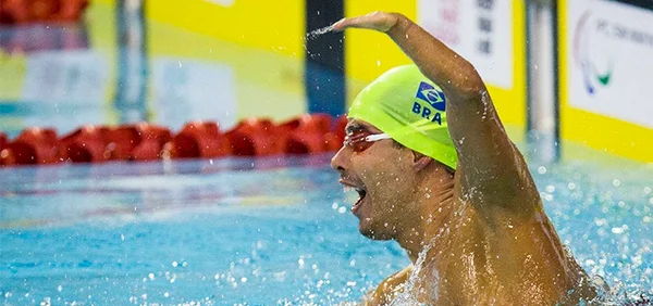 Destaque no Parapan, nadador Daniel Dias vence Laureus pela 3ª vez