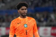 Hugou Souza falhou no terceiro gol