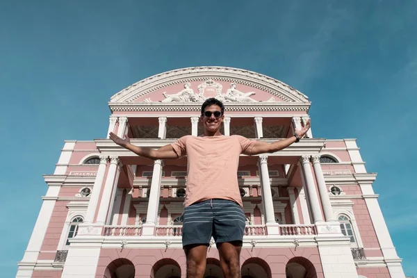 Youtuber brasiliense cria canal para desbravar cidades do Brasil