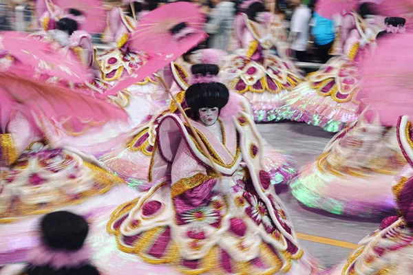 Desfile da Mocidade Alegre no Carnaval 2023 em SP