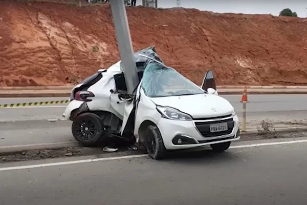 Carro amassado