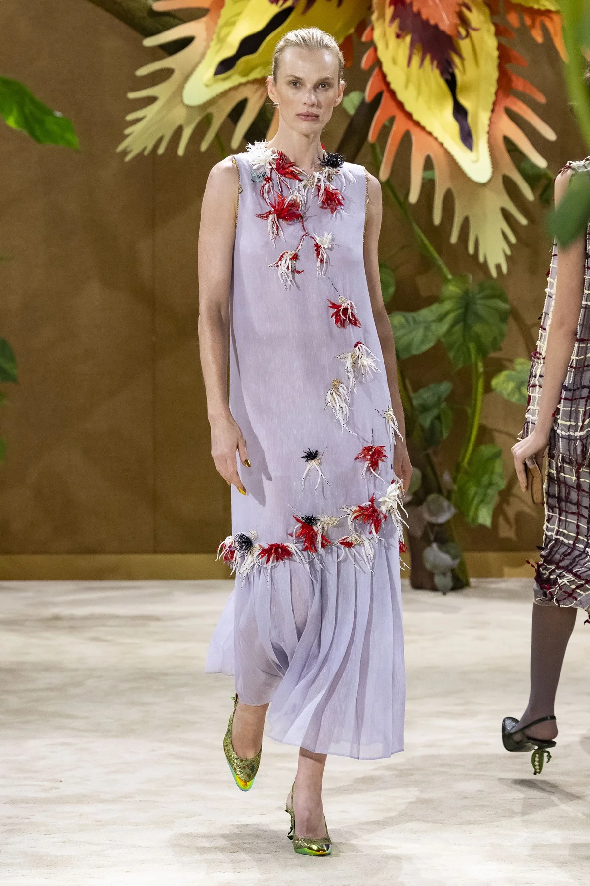 Vestidos com silhueta reta e fluida Vestidos com silhueta reta e fluida
