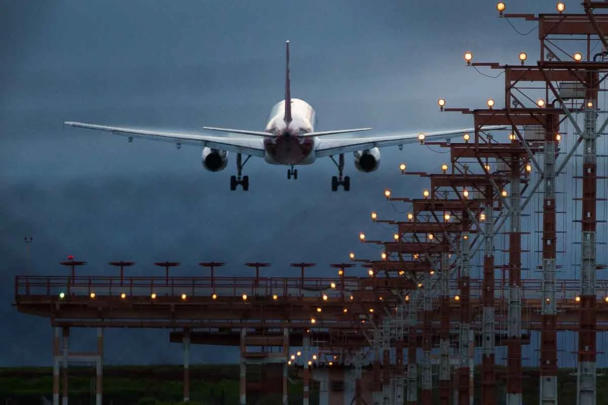 Infraero terá de vender participação na concessão do Aeroporto Internacional de Brasília