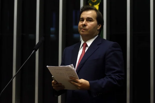 Relator da reforma política na Câmara quer volta de doações de empresas