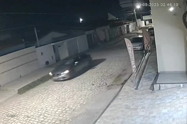 Imagem colorida, PM do Ceará preso por roubar casa de casal no RN tem prisão decretada - Metrópoles