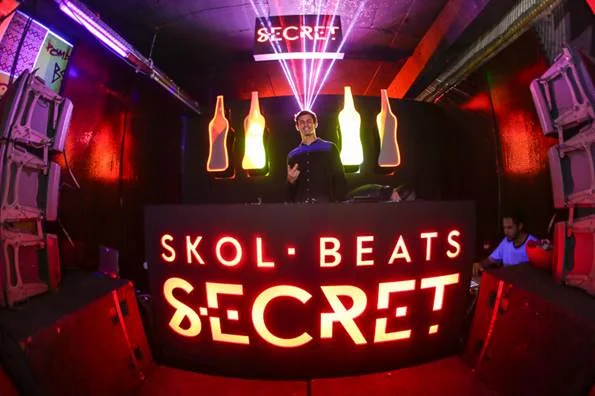 Festa de lançamento da Skol Beats Secret reúne convidados no Conic