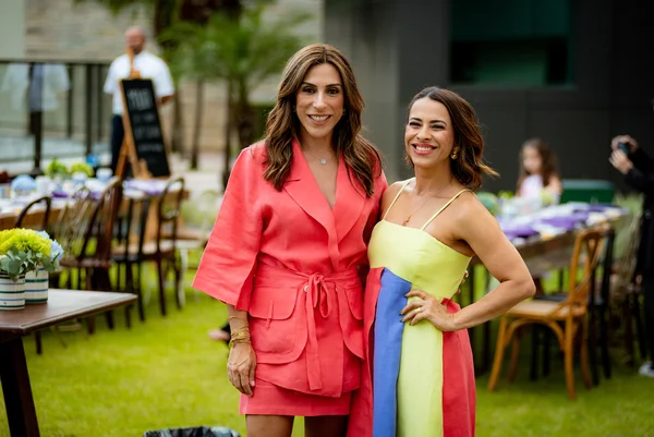 Cátia Gonçalves e Ana Luiza Favato promovem evento de Dia das Mães