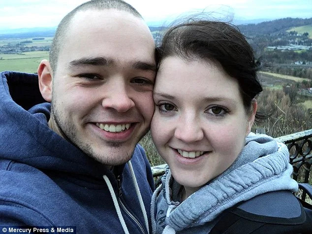 O casal, claro, entrou na Justiça e conseguiu o dinheiro de volta O casal, claro, entrou na Justiça e conseguiu o dinheiro de volta