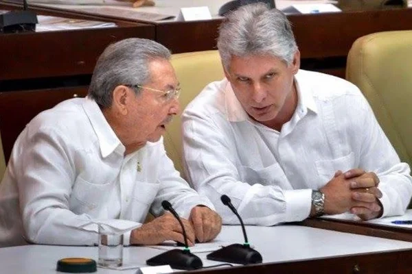Presidente de Cuba diz que médicos devem ser respeitados e defendidos