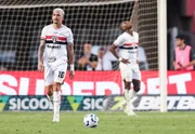 O São Paulo abriu 2 x 0, mas viu o Palmeiras virar o confronto