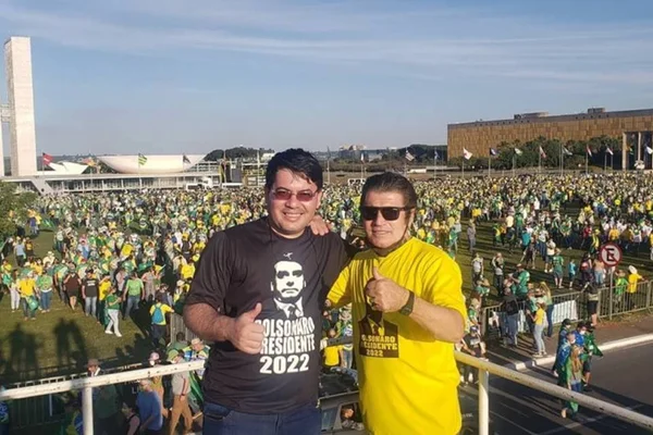 Elias e Victório Galli