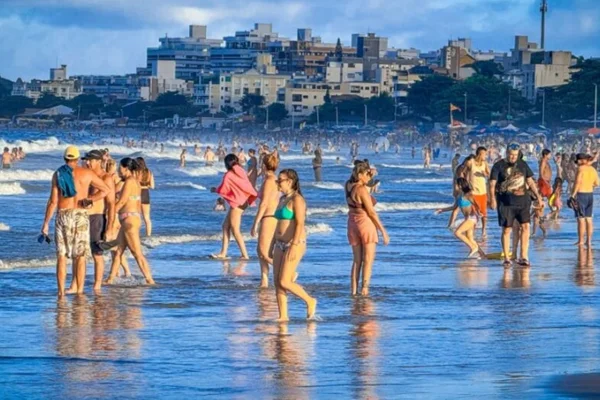 Praia dos Ingleses em Florianópolis