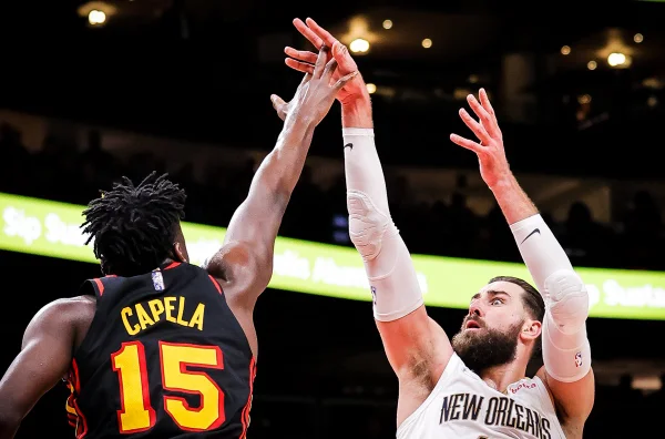 Com jogo coletivo afiado, Pelicans superam Hawks fora de casa