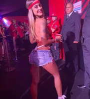O fato teria acontecido na saída de uma boate no RJ