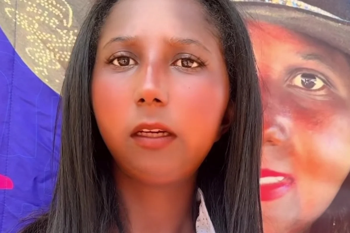 Não eleita, Menina da Bota promete seguir “firme e forte” nas dancinhas