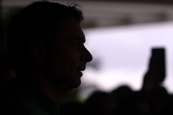O sonho do pastor Luther King. O preço da candidatura de Flávio