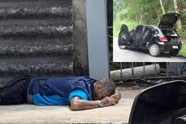 Imagem colorida de homem de cabelo branco, curto, caído em calçada. Na extrema direita, acima, quadro destaca carro preto com portas abertas - Metrópoles
